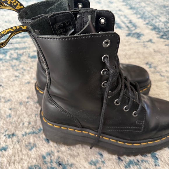 Dr. Martens Black Platform boots - Picture 3 of 8